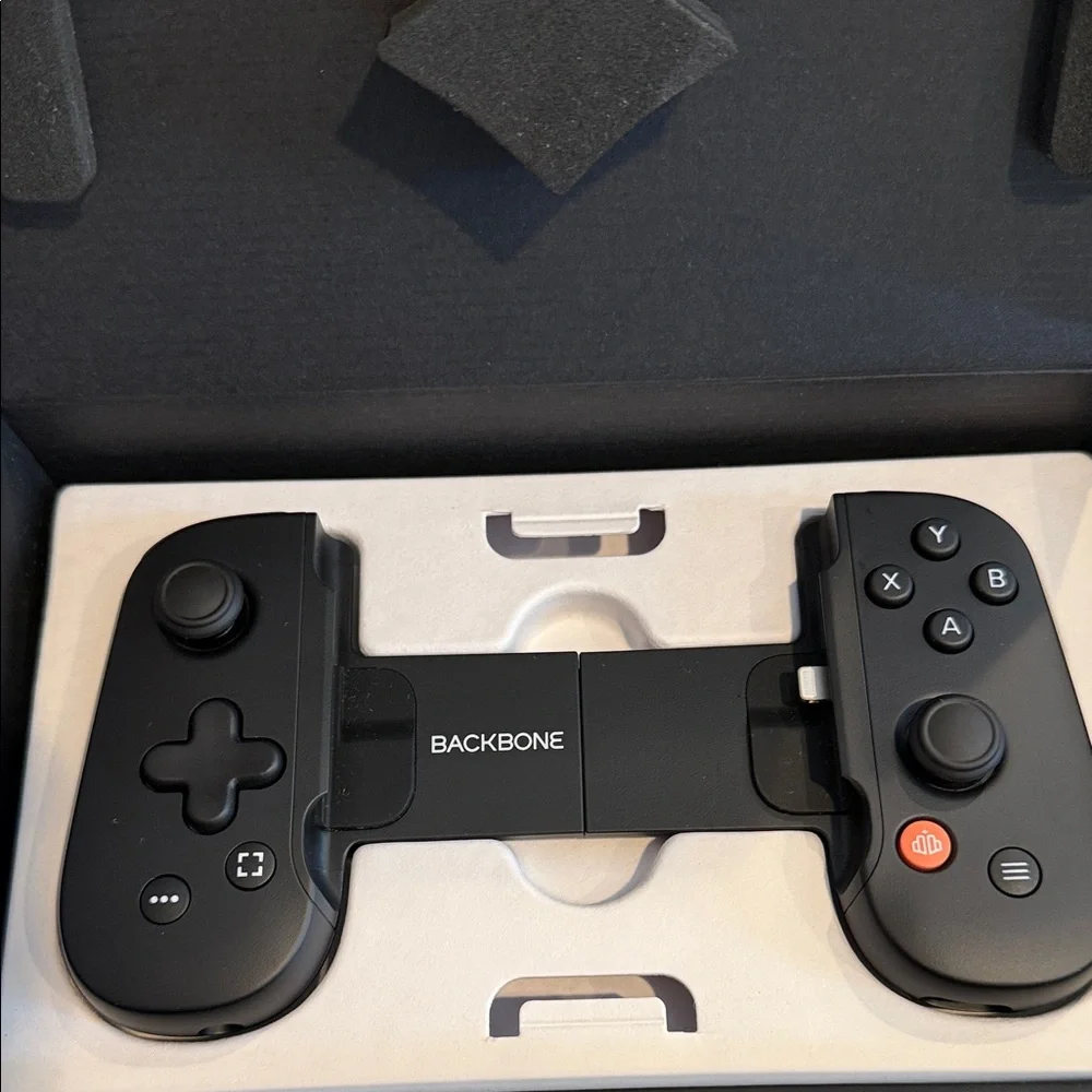 Backbone Black Gaming Controller for iPhone